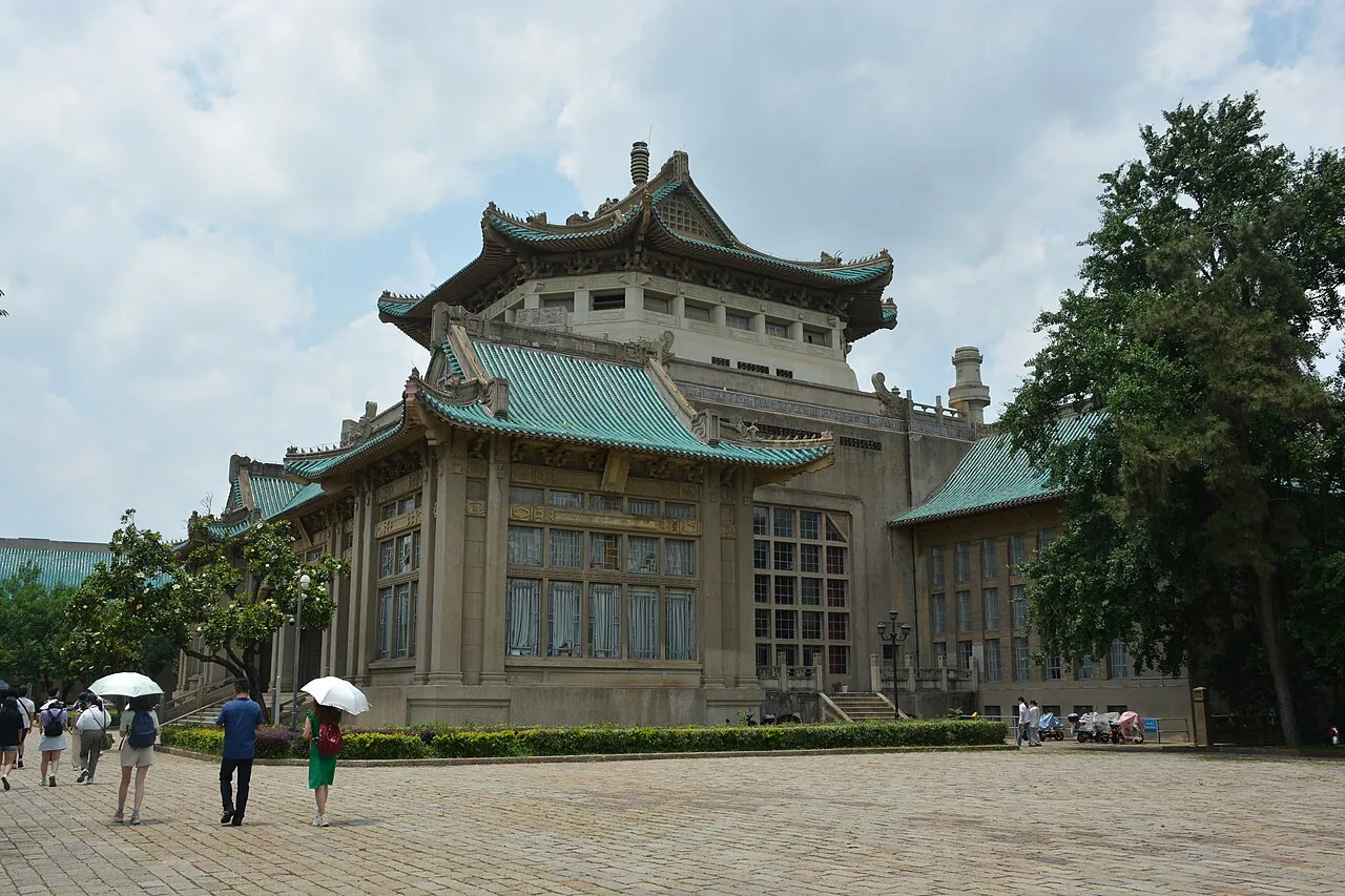 Wuhan University — kampus