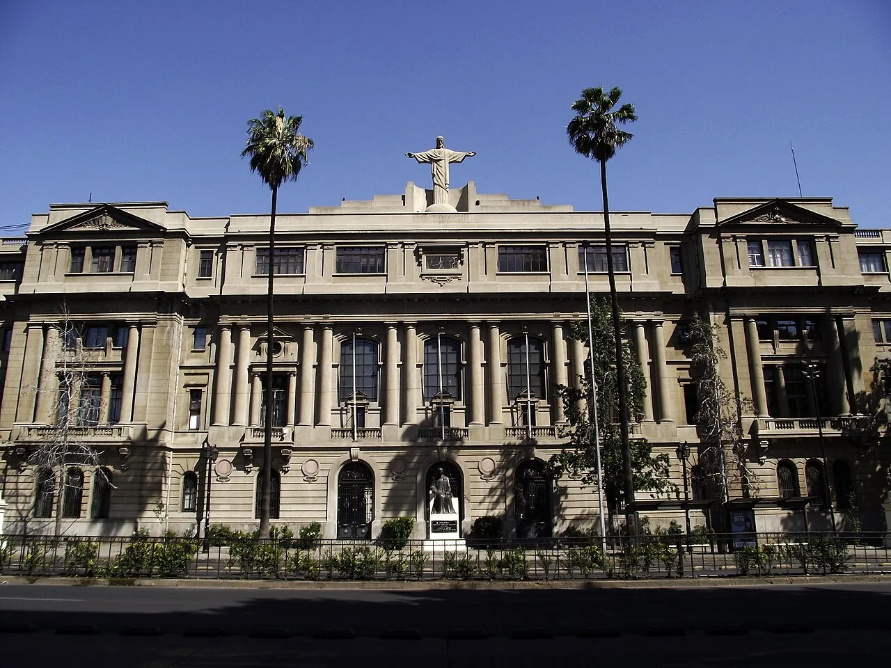 Pontificia Universidad Católica de Chile — kampus