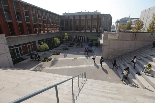 Pontificia Universidad Católica de Chile — widok 5