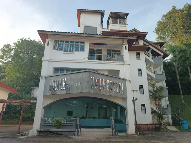 Universiti Malaya — widok 2