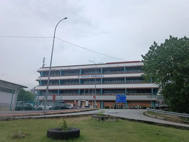 Universiti Malaya — widok 4