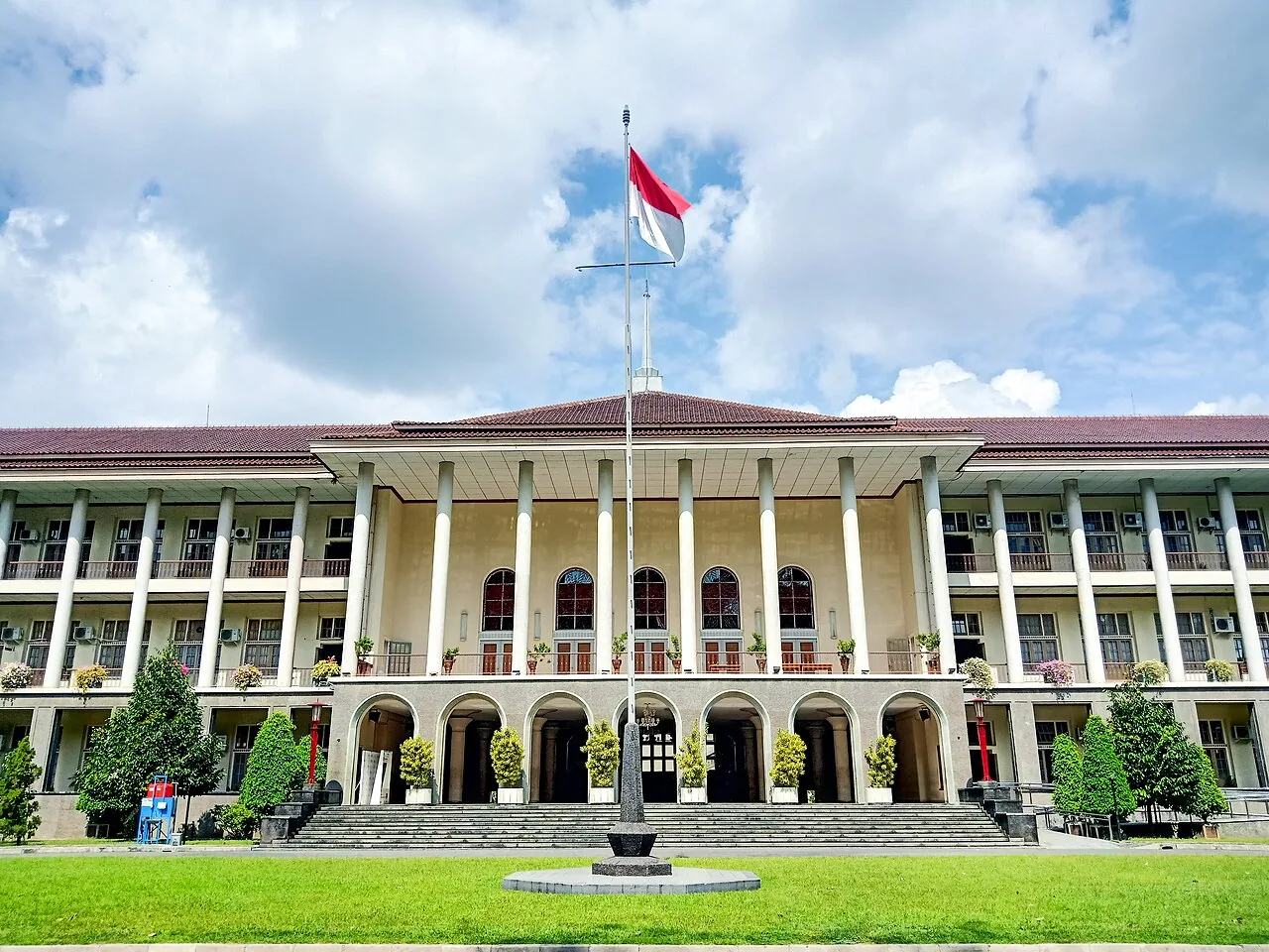 Universitas Gadjah Mada — kampus
