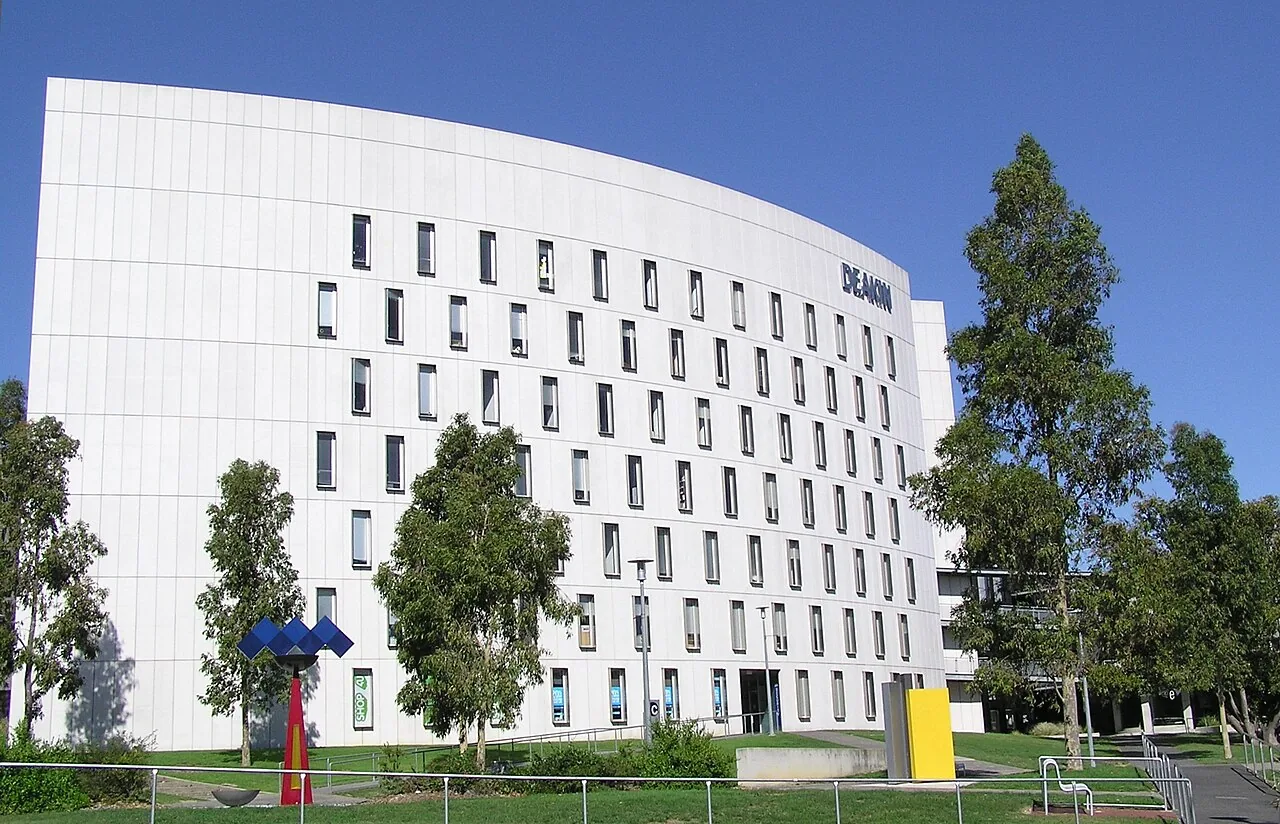 Deakin University — kampus