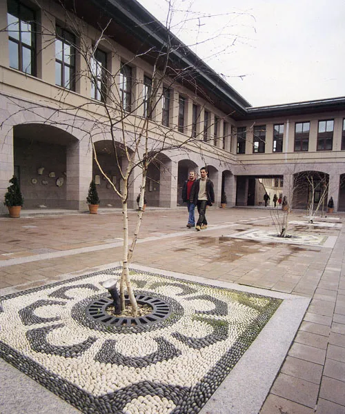 Koç University — widok 4