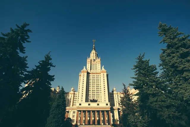 Moskiewski Uniwersytet Państwowy im. M. Łomonosowa — widok 3