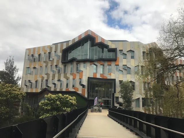 La Trobe University — widok 2