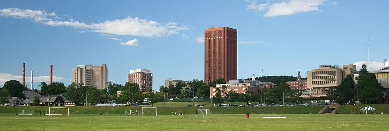 University of Massachusetts Amherst — kampus