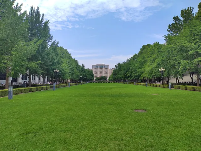 Tsinghua University — widok 4