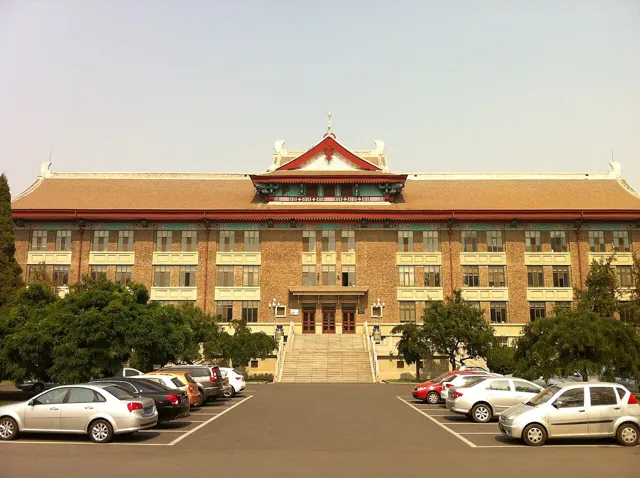 Tianjin University — widok 2