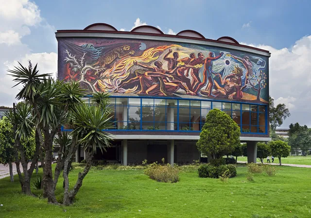 Universidad Nacional Autónoma de México — widok 2