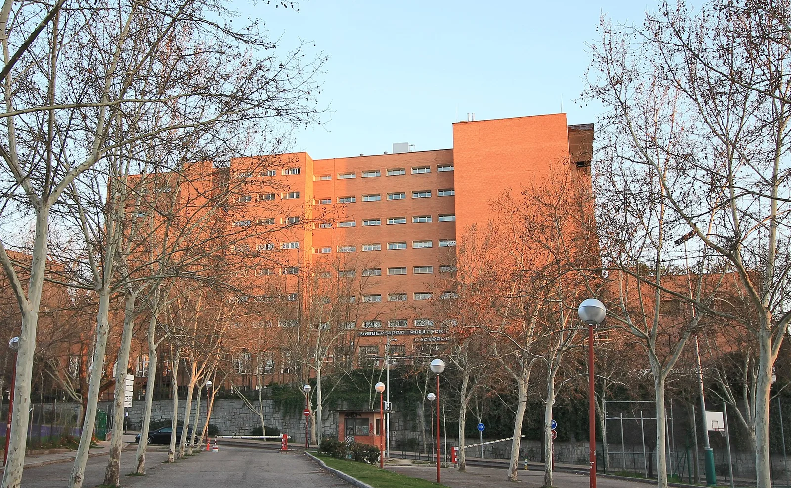 Universidad Politécnica de Madrid — kampus