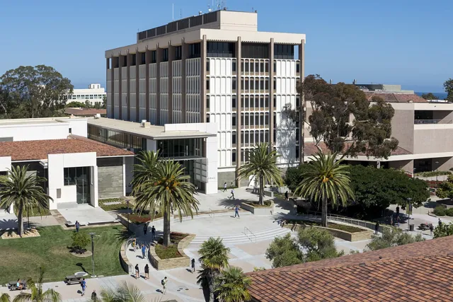 University of California, Santa Barbara — widok 5