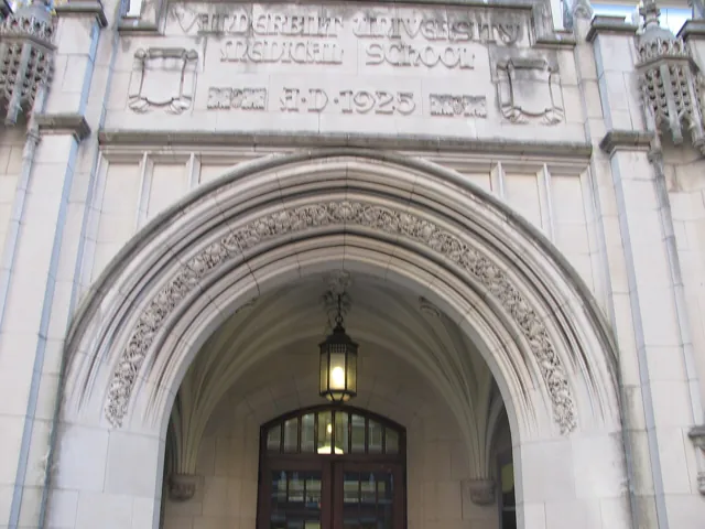 Vanderbilt University — widok 3