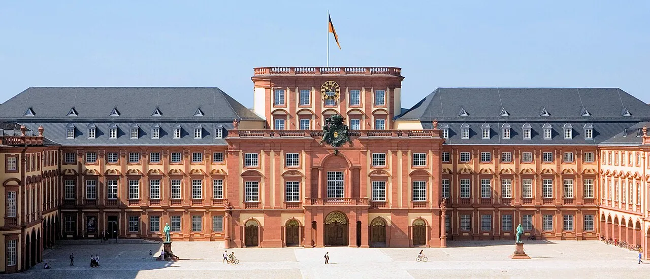 Uniwersytet w Mannheim — kampus