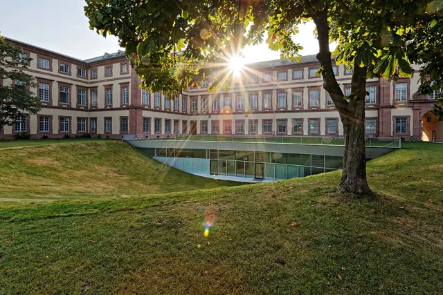 Uniwersytet w Mannheim — widok 2