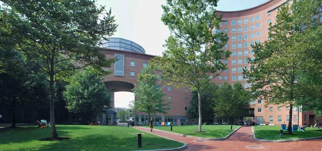 Northeastern University — widok 4