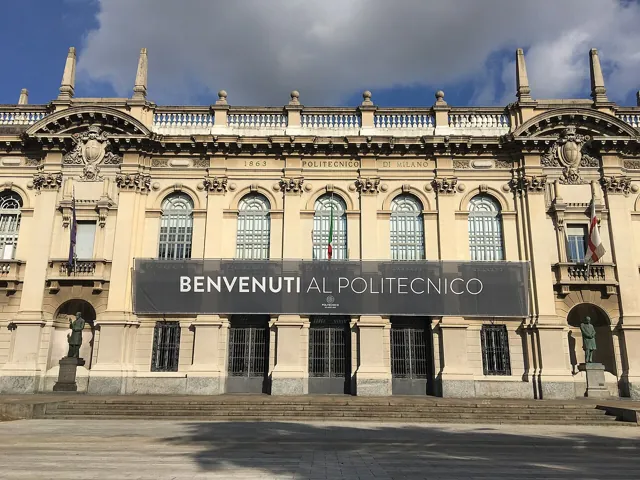 Politecnico di Milano — widok 2