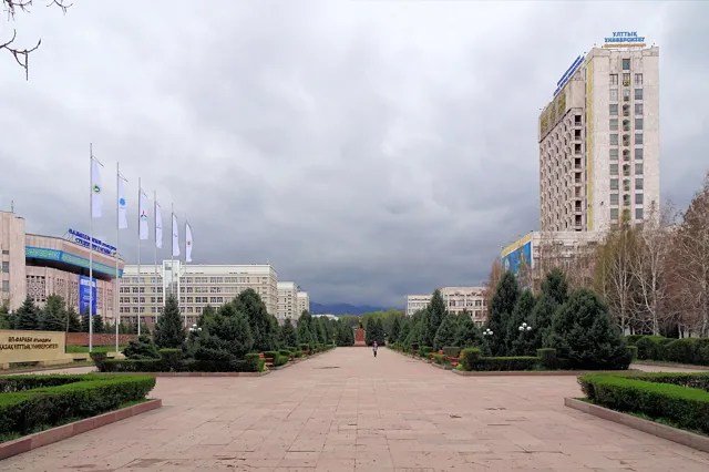 Kazachski Uniwersytet Narodowy im. Al-Farabiego — widok 4