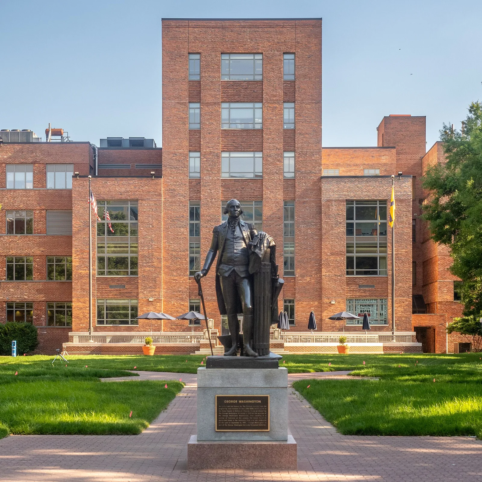 George Washington University — kampus