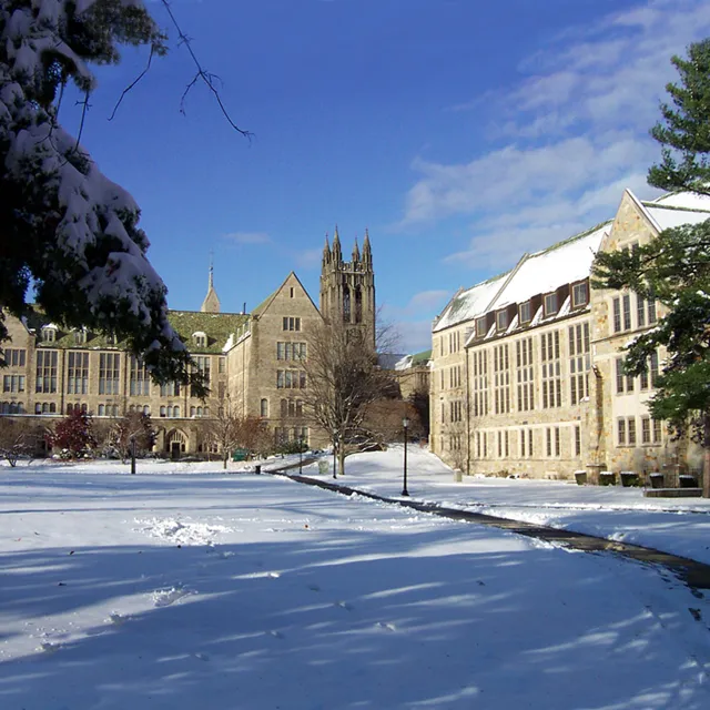 Boston College — widok 3