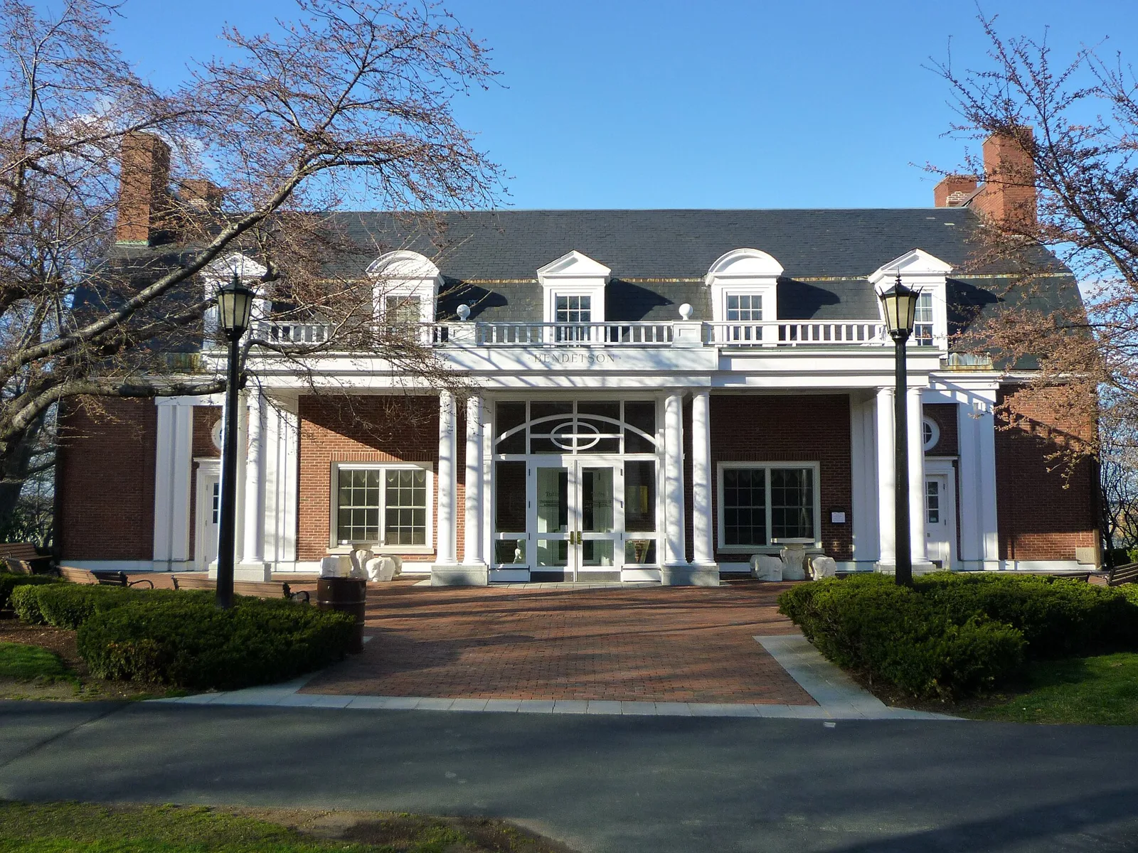 Tufts University — kampus