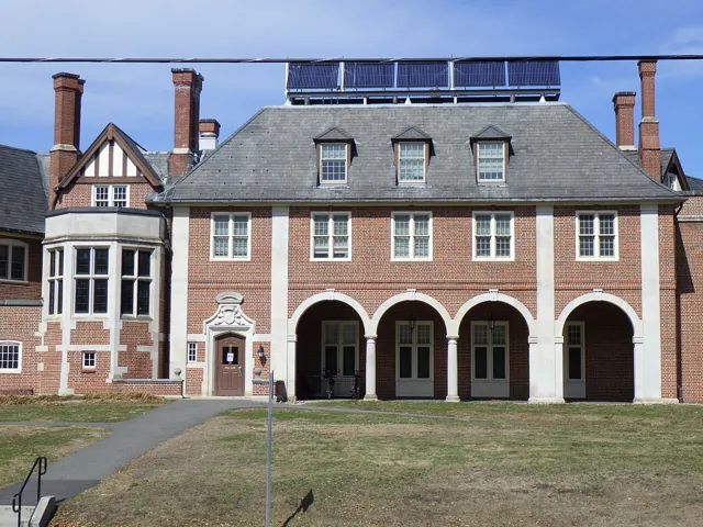 Amherst College — widok 3