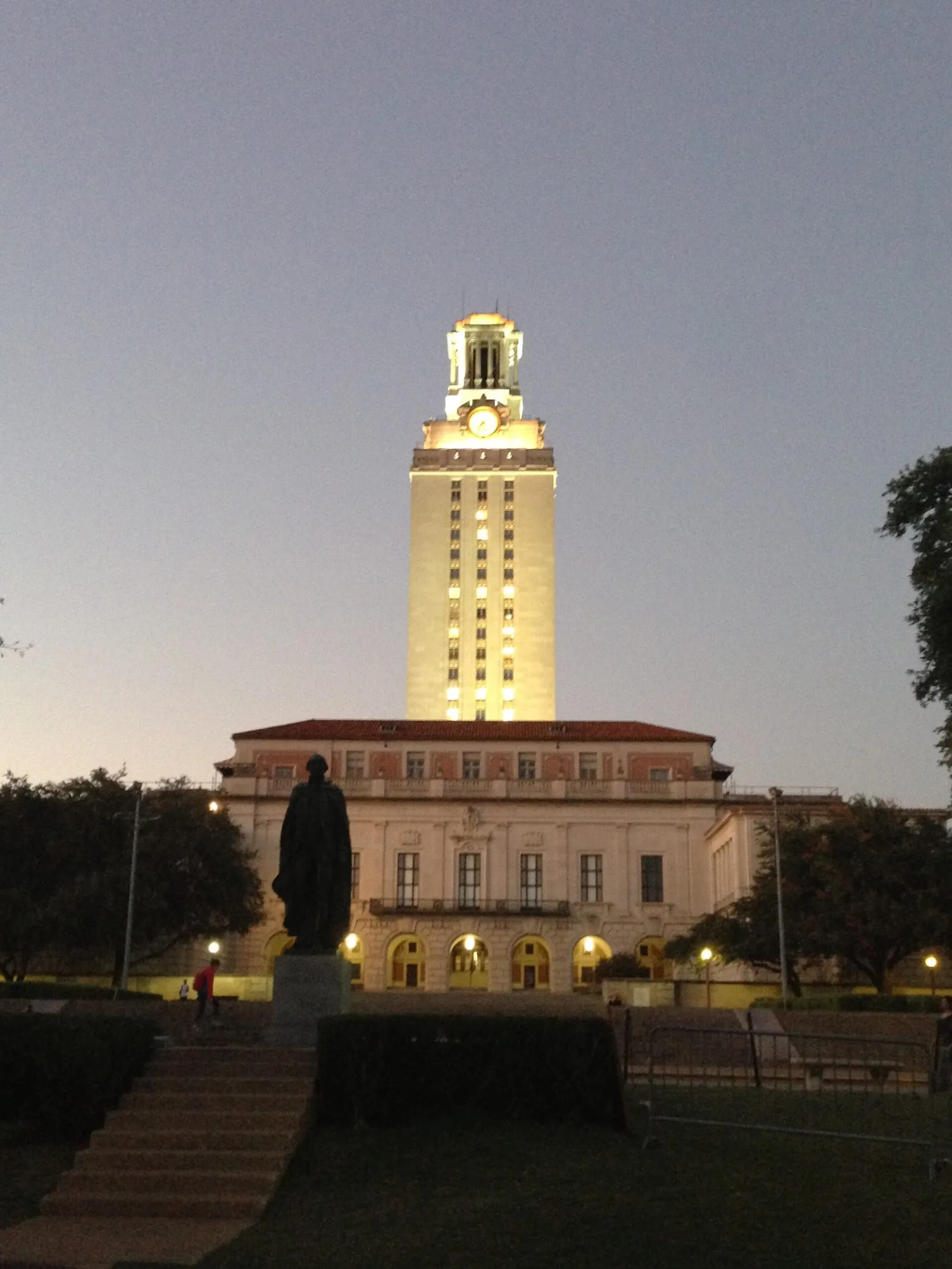 University of Texas at Austin — kampus
