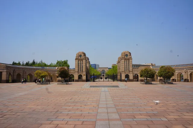 Fudan University — widok 2