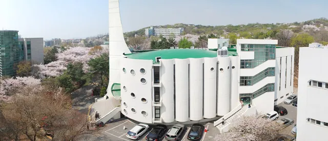 Kyung Hee University — widok 4