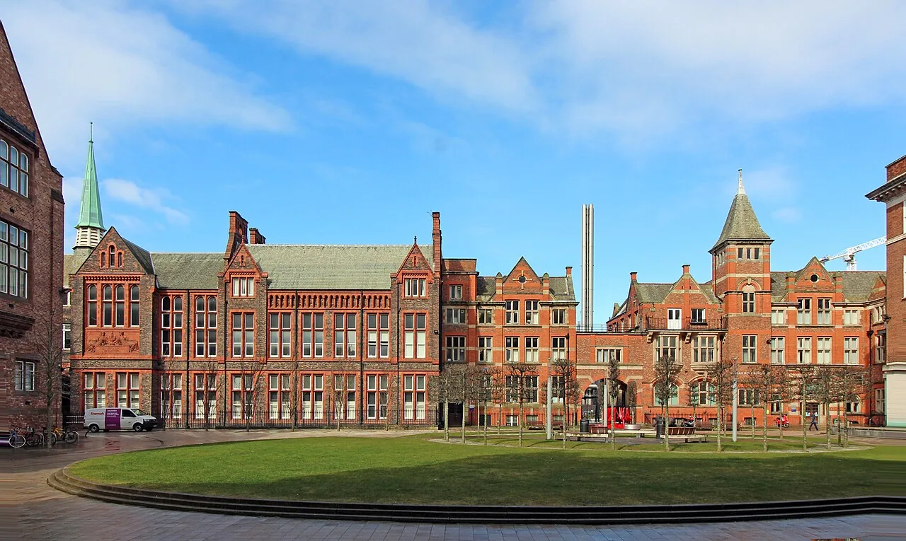 University of Liverpool — kampus