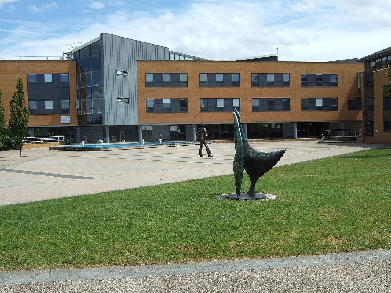 University of Surrey — kampus