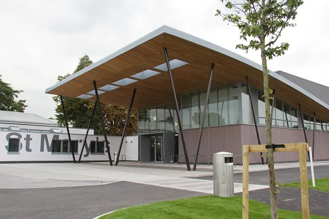 University of Surrey — widok 2