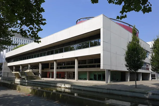 Tilburg University — widok 2