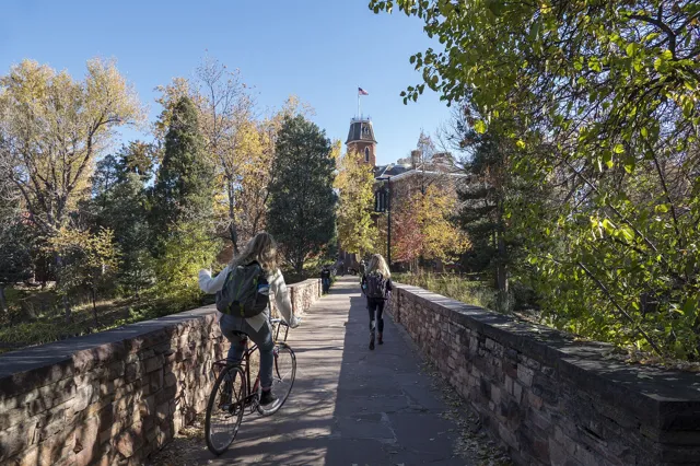 University of Colorado Boulder — widok 3