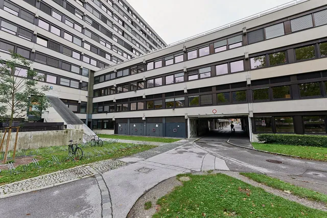Uniwersytet w Innsbrucku — widok 3
