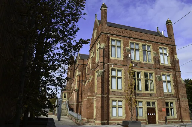 Queen's University Belfast — widok 2